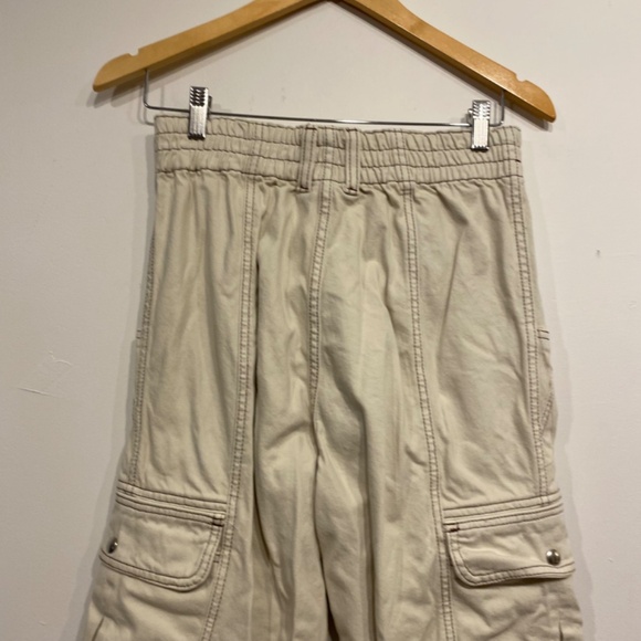 Urban Outfitters BDG White Blaine Cargo Skater Denim Pants Size 26 - Picture 7 of 7